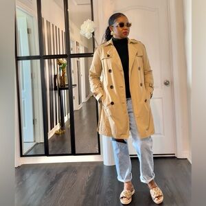 Gap trench coat! Knee length spring/fall jacket.